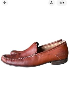 Johnson and Murphy full grain men’s leather loafer very good condition 9.5.